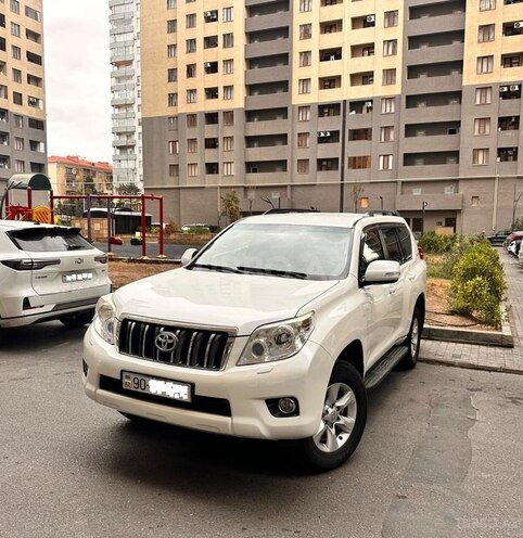Toyota Land Cruiser Prado 2011, 196,500 km - 2.7 л - Bakı