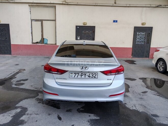 Hyundai Elantra 2017, 193,120 km - 1.6 l - Bakı