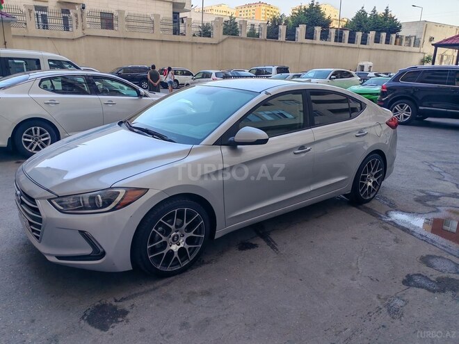 Hyundai Elantra 2017, 193,120 km - 1.6 l - Bakı