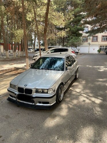 BMW 320 1997, 400,000 km - 2.0 l - Bakı