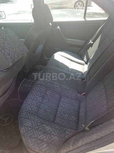 Mercedes C 180 1995, 570,000 km - 1.8 л - Bakı