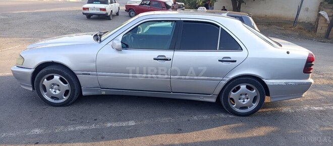 Mercedes C 180 1997, 388,165 km - 1.8 l - Sabirabad