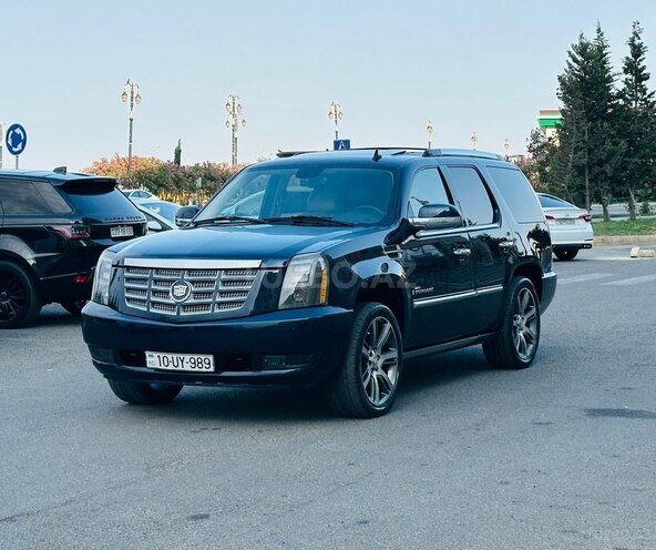 Cadillac Escalade 2007, 185,000 km - 6.2 l - Sumqayıt