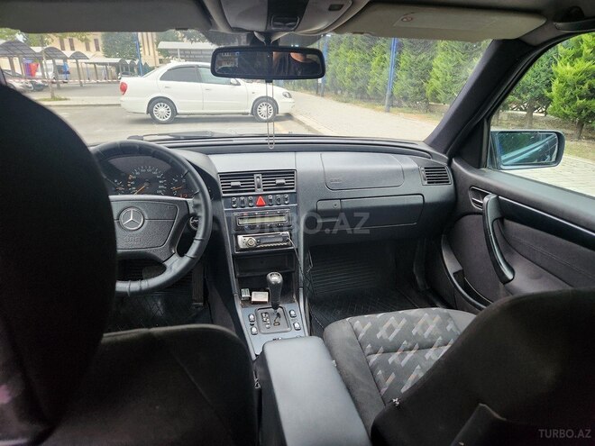 Mercedes C 220 d 1999, 463,000 km - 2.2 l - Quba