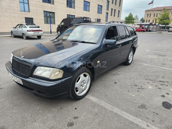 Mercedes C 220 d 1999, 463,000 km - 2.2 l - Quba