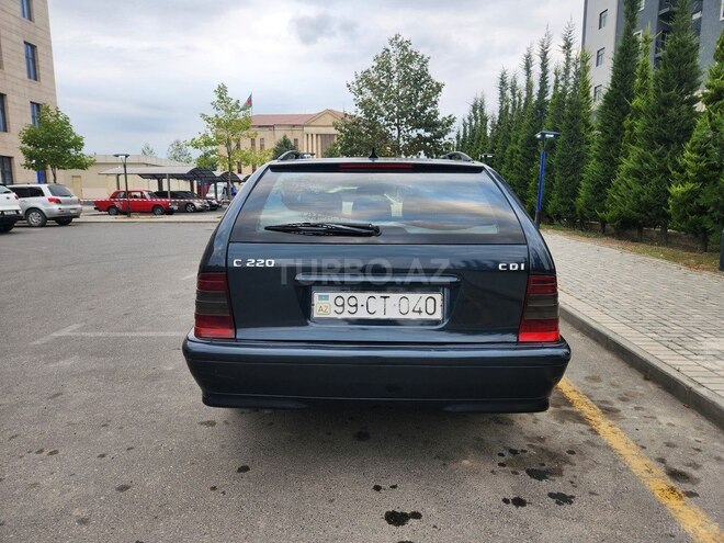 Mercedes C 220 d 1999, 463,000 km - 2.2 l - Quba