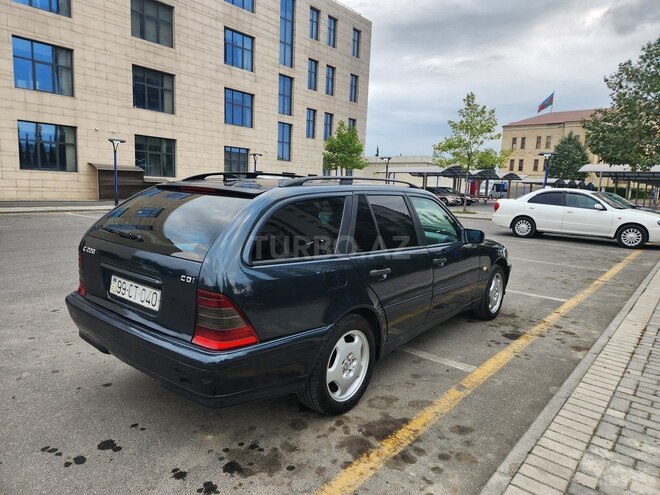 Mercedes C 220 d 1999, 463,000 km - 2.2 l - Quba