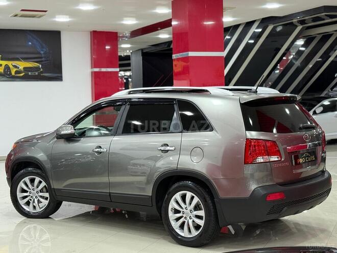 Kia Sorento 2012, 230,000 km - 2.2 l - Bakı