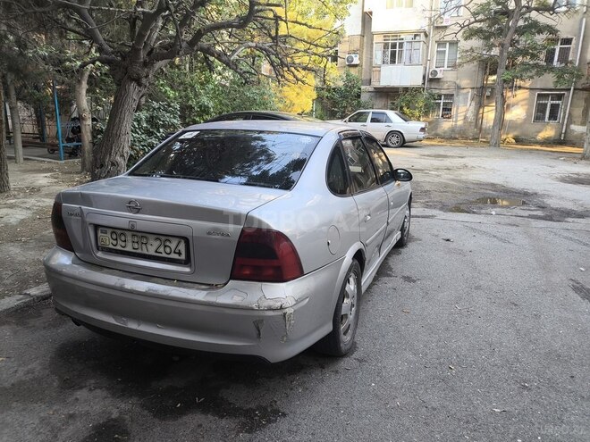 Opel Vectra 1999, 400,000 km - 2.0 l - Bakı