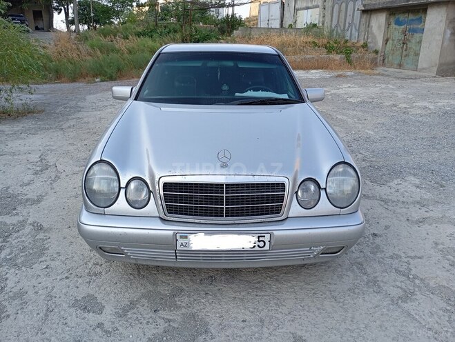 Mercedes E 220 d 2000, 398,000 km - 2.2 l - Bakı