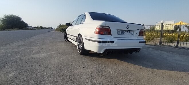 BMW 540 1999, 296,000 km - 4.4 l - Şirvan