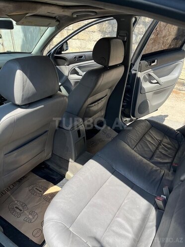 Volkswagen Passat 2002, 186,000 km - 1.8 l - Sumqayıt