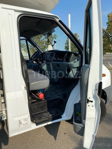 Ford Transit 2009, 266,000 km - 2.4 l - Bakı