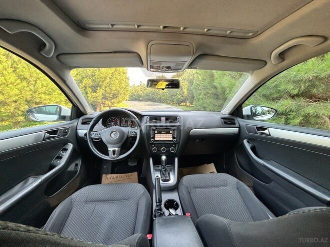 Volkswagen Jetta 2012, 299,700 km - 2.0 l - Bakı