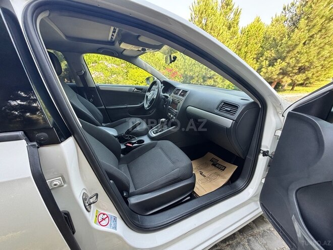 Volkswagen Jetta 2012, 299,700 km - 2.0 l - Bakı