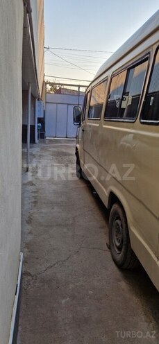 Mercedes 208 D 1984, 584,750 km - 2.5 l - Şəmkir