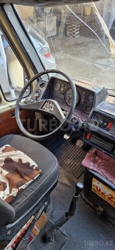 Mercedes 208 D 1984, 584,750 km - 2.5 l - Şəmkir