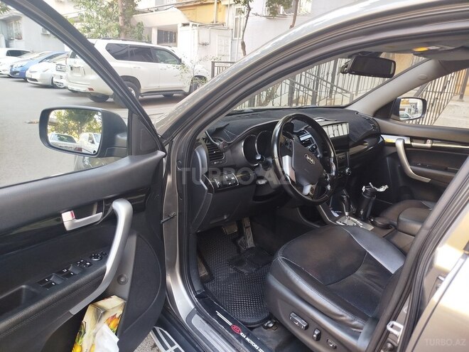 Kia Sorento 2009, 298,000 km - 2.2 l - Bakı