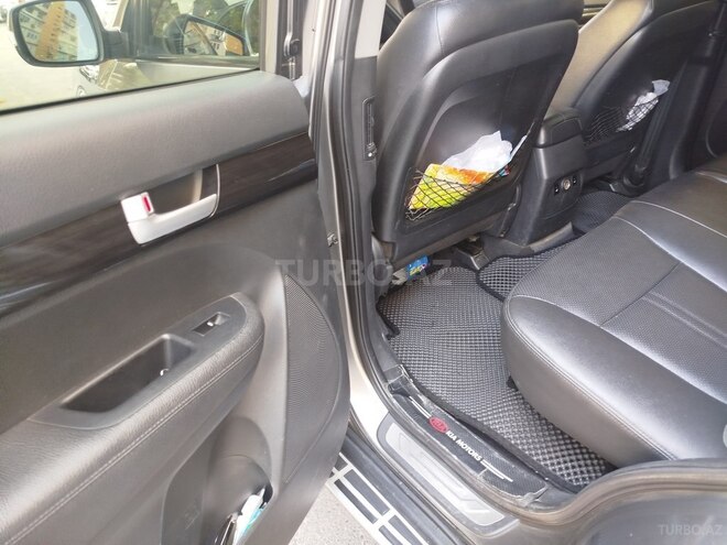 Kia Sorento 2009, 298,000 km - 2.2 l - Bakı