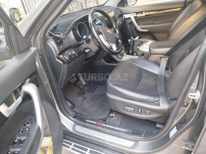 Kia Sorento 2009, 298,000 km - 2.2 l - Bakı