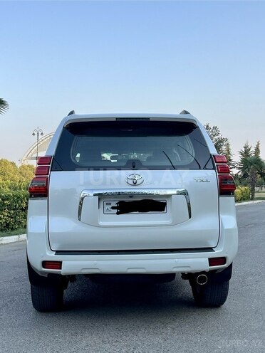 Toyota Land Cruiser Prado 2010, 156,000 km - 2.7 л - Biləsuvar