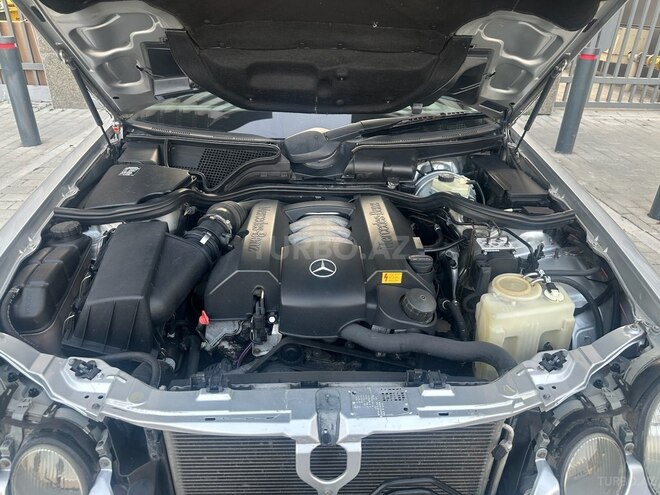 Mercedes E 240 2000, 380,124 km - 2.4 l - Bakı
