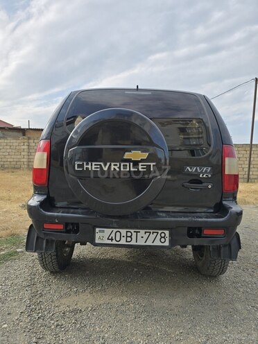Chevrolet Niva 2008, 144,000 km - 1.7 л - Quba