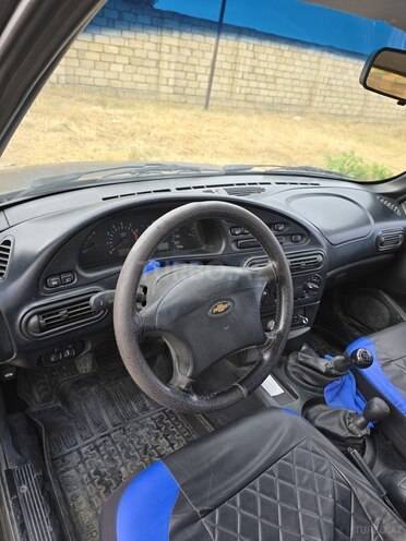 Chevrolet Niva 2008, 144,000 km - 1.7 л - Quba