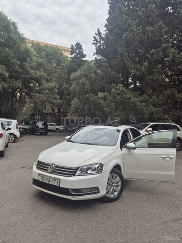 Volkswagen Passat 2012, 276,783 km - 1.8 l - Bakı