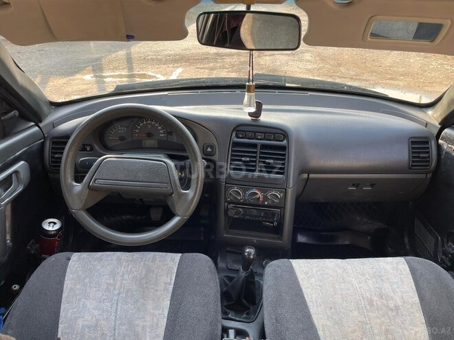 LADA (VAZ) 2112 2002, 261,000 km - 1.5 л - Bakı