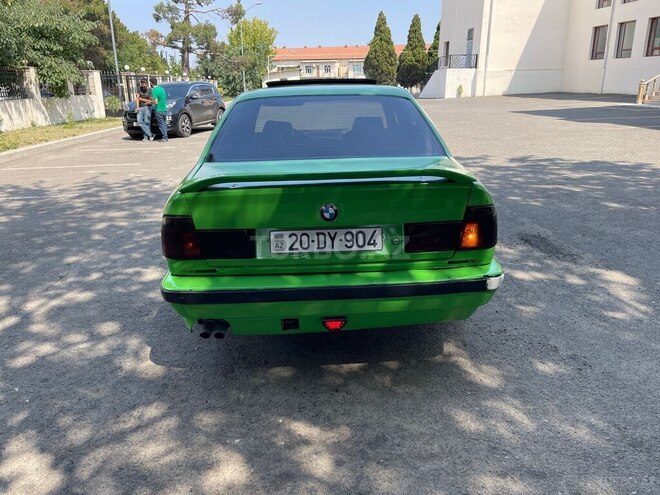 BMW 525 1990, 313,000 km - 2.5 л - Gəncə