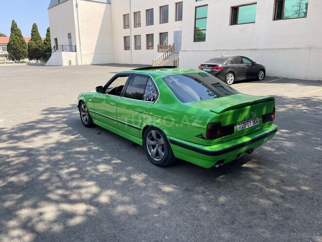 BMW 525 1990, 313,000 km - 2.5 л - Gəncə