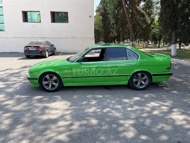 BMW 525 1990, 313,000 km - 2.5 л - Gəncə