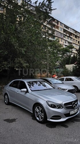 Mercedes E 250 2013, 300,000 km - 2.1 л - Bakı