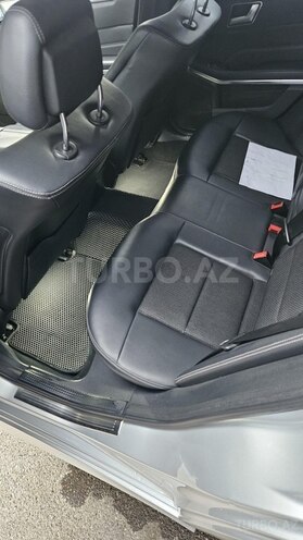 Mercedes E 250 2013, 300,000 km - 2.1 л - Bakı