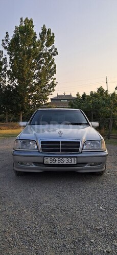 Mercedes C 180 1999, 400,000 km - 1.8 l - Saatlı