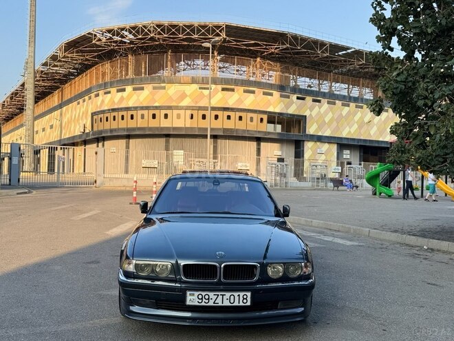 BMW 740 1998, 327,000 km - 4.0 l - Bakı