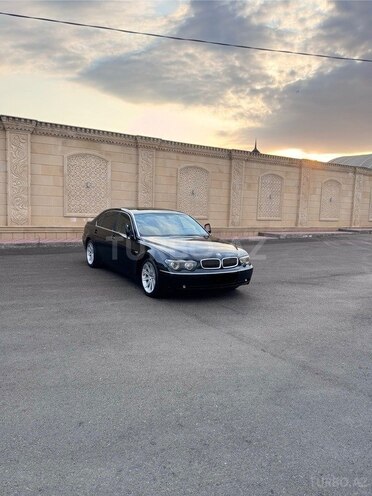 BMW 745-2