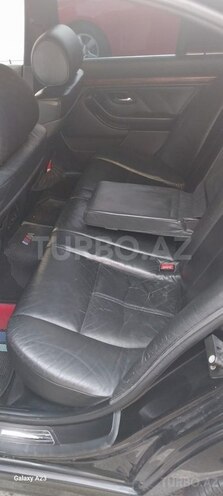 BMW 528 2000, 300,000 km - 2.8 л - Bakı