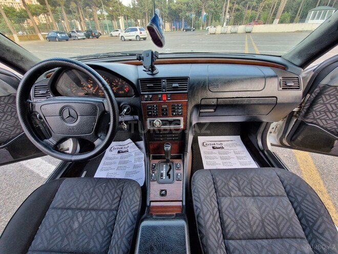 Mercedes C 180 1995, 254,873 km - 1.8 l - Sumqayıt