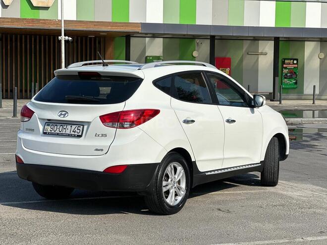 Hyundai ix35 2011, 175,000 km - 2.0 l - Bakı