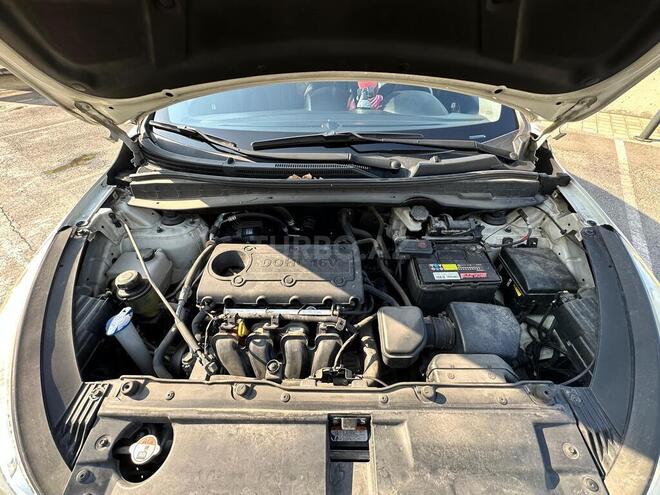 Hyundai ix35 2011, 175,000 km - 2.0 l - Bakı