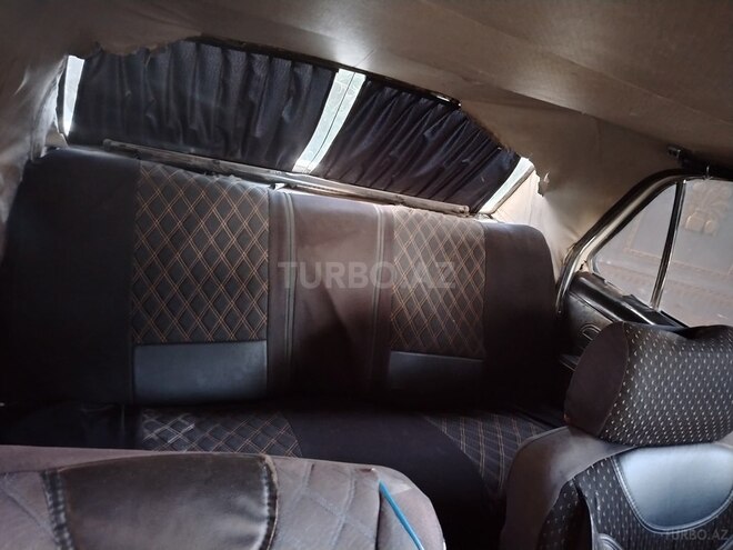 GAZ 24 1978, 294,750 km - 2.5 l - Salyan