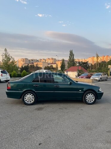 Mercedes C 220 d 1998, 302,387 km - 2.2 л - Bakı
