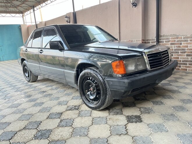 Mercedes 190 1991, 322,365 km - 2.0 l - Bakı