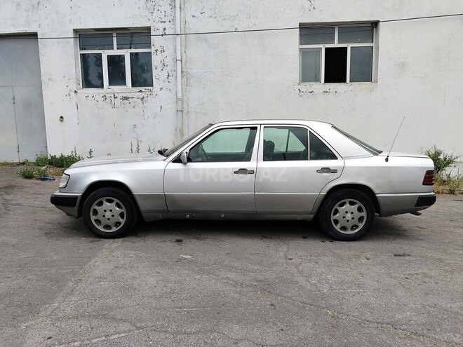 Mercedes E 300 d 1993, 289,955 km - 3.0 l - Şəki