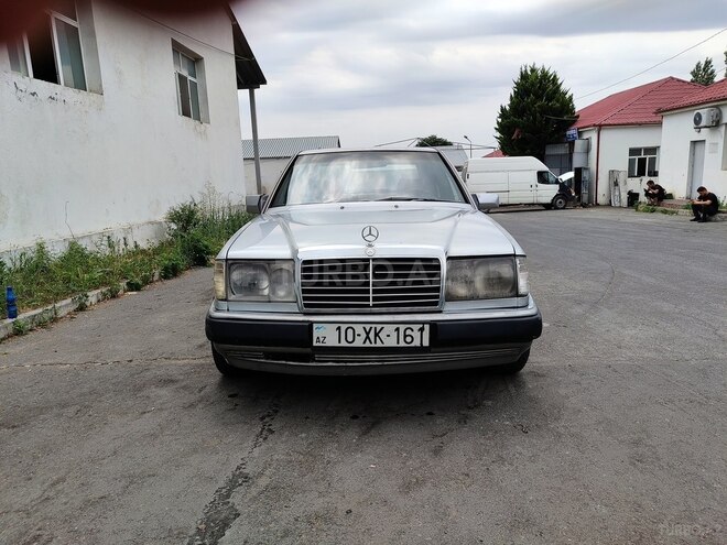 Mercedes E 300 d 1993, 289,955 km - 3.0 l - Şəki