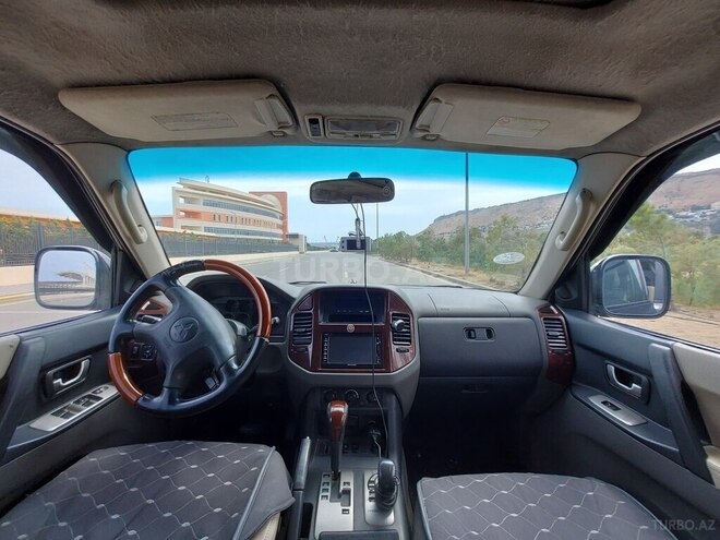 Mitsubishi Pajero 2006, 300,000 km - 3.0 l - Bakı