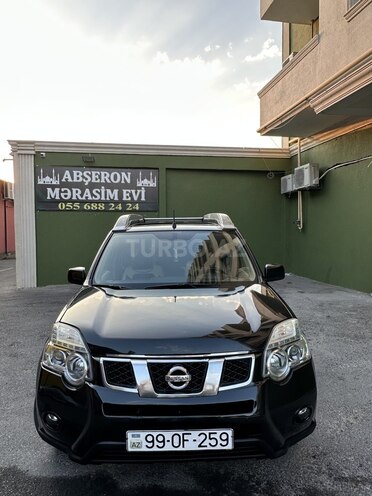 Nissan X-Trail 2013, 189,000 km - 2.5 l - Bakı