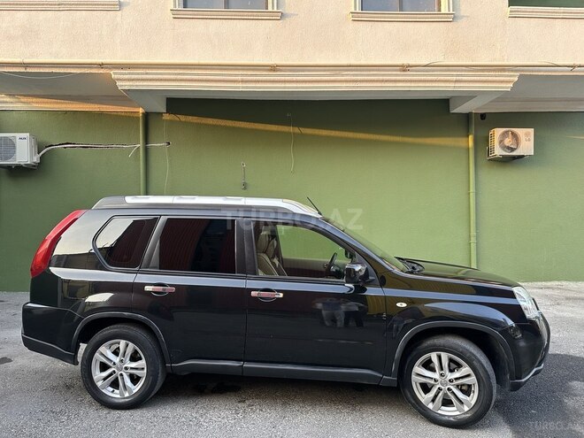 Nissan X-Trail 2013, 189,000 km - 2.5 l - Bakı